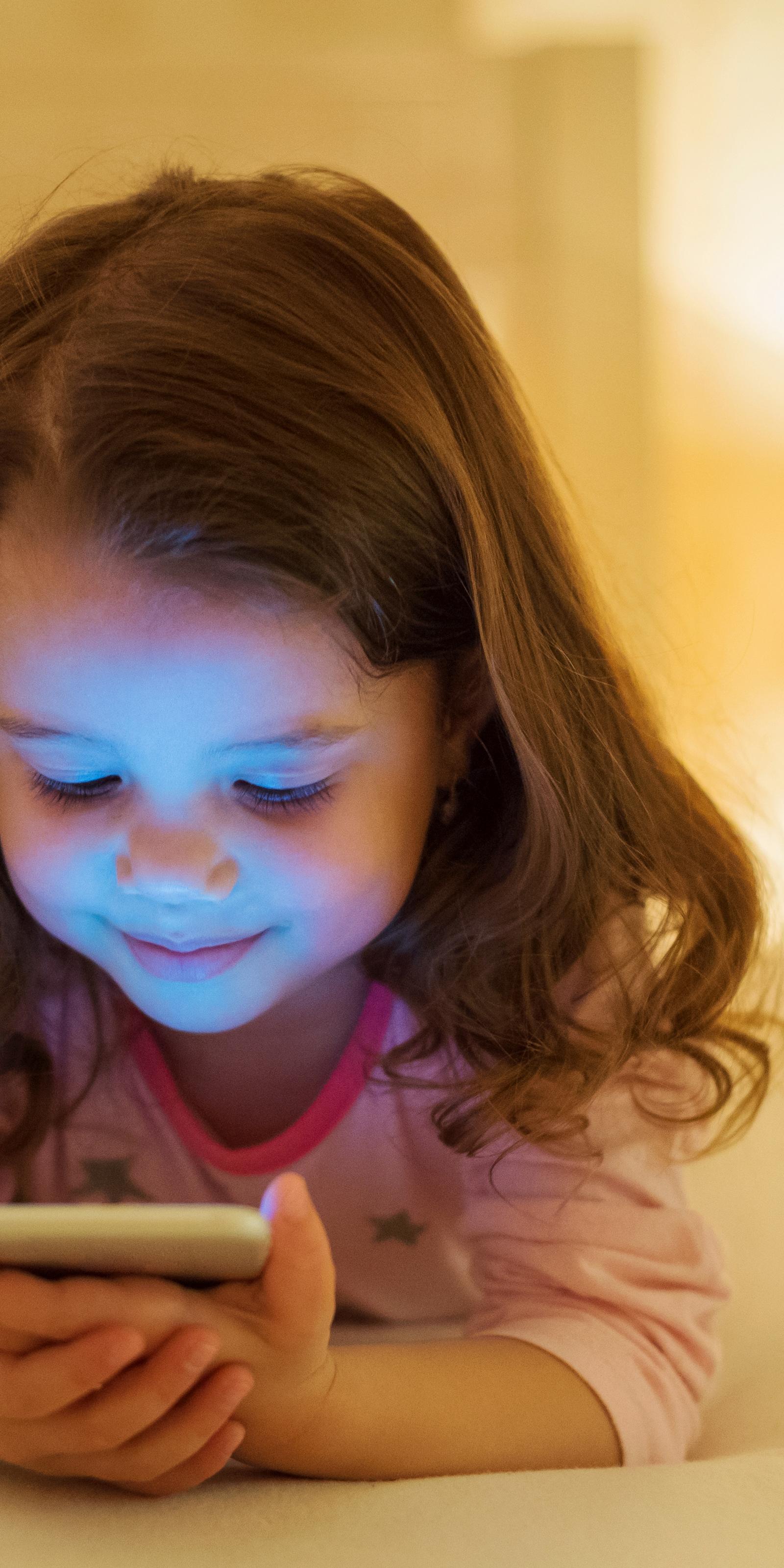 Screen Time Delays Bedtime: New Johannesburg Sleep Research Reveals Blue Light's Impact